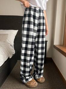 DAZY Coral Fleece Plaid Pattern Soft Straight-Leg Sleepwear Bottom Fall,Winter Fluffy