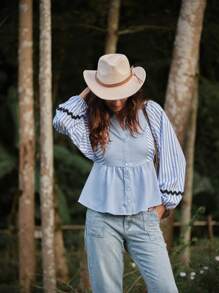 LanaWest 休闲假日风格撞色蓝白条纹拼布灯笼袖衬衫荷叶边上衣