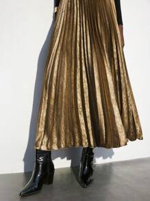 SHEIN X Scheana Maija 女士高腰褶皱箔反光闪亮半身裙，舒适四季百搭时尚商务休闲办公室女士服装，优雅别致的城市通勤风格 - 金色 - 查看 5