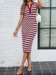 INAWLY Robe-pull longue ajustée à la mode avec col rond, manches courtes, boutons, rayures sinueuses pour femmes en automne