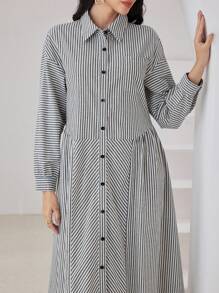 Al Najma Robe longue à manches longues, décontractée, à rayures, croisée sur le devant, ample et modeste, pour l'automne