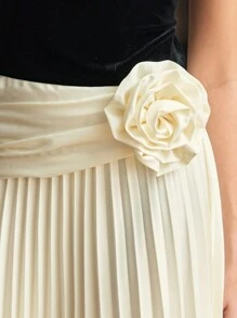 MOTF PREMIUM TWO TONE VELVET BODICE STEREO FLOWER PLEATED HEM TUBE LONG DRESS - Multicolor - View 3
