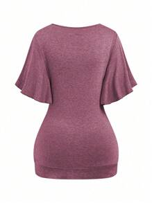 SHEIN LUNE 大码休闲纯色 V 领褶皱裹身 T 恤新年服装 - 紅色 - 查看 2