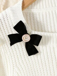 SHEIN Tween Girls Sweater Co-Ords With Elegant Pearl Buttons And 3D Bow Decor, Paired With Minimalist Solid A-Line Skirt, Suitable For Parties And Outings - Multicolor - View 4
