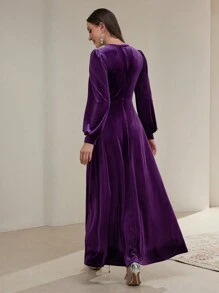Modelyn Women Round Neck Long Sleeve Rhinestone Decor Casual Long Arabian Modest Dress Long Evening Dresses