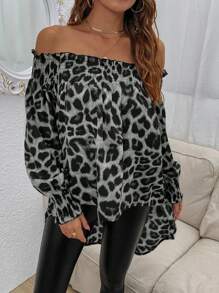 SHEIN Clasi Blusa informal de mujer de manga larga con hombros descubiertos, bajo asimétrico y estampado de leopardo, para otoño