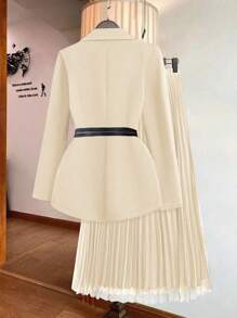 Franclia Bộ vest thanh lịch màu trơn cổ bẻ tay dài cho nữ và chân váy mini xếp ly - Màu Khaki - Xem 2
