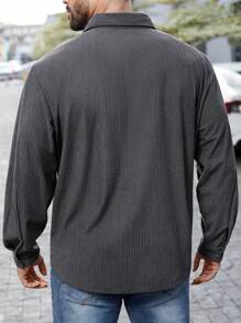 Manfinity Homme Camisa casual de pana de manga larga con botones por delante para hombres de talla grande, para salir