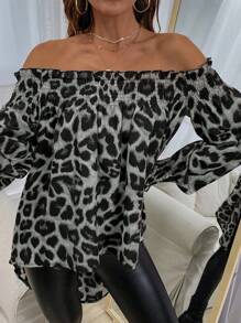 SHEIN Clasi Blusa informal de mujer de manga larga con hombros descubiertos, bajo asimétrico y estampado de leopardo, para otoño
