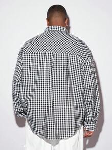 Manfinity VCAY 大码男式宽松黑白格纹街头时尚都市长袖编织衬衫 - 彩色 - 查看 2
