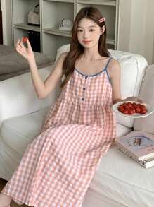 DAZY 撞色饰边细肩带正面纽扣开合简约休闲睡衣