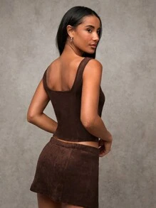 SHEIN BAE Women Dark Brown Faux Suede Lace-Up Front Camisole Crop Top,Seksi Chic Summer Night Out Casual Fashion Tops For Carnivals,Music Festival Parties - Burgundy - View 2
