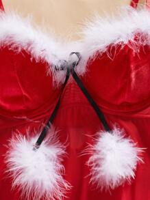 2 件套女士性感圣诞假期撞色毛绒装饰连衣裙和丁字裤内衣套装 - 酒紅色 - 查看 4