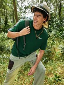 In My Nature 男士宽松字母印花圆领短袖户外 T 恤 - 墨綠色 - 查看 2