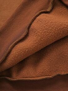 SHEIN Leap Crew 2 件青少年男孩宽松字母图案 V 领运动衫和慢跑裤套装