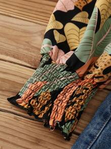 EMERY ROSE Blusa de cuello redondo con estampado de hojas y puños acampanados para mujer de talla grande