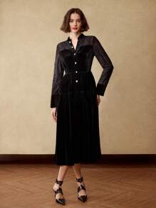 MOTF PREMIUM فستان مع شق في الرقبة والذيل المنتفخ بلا حزام، وإدراج من الدانتيل المخملي