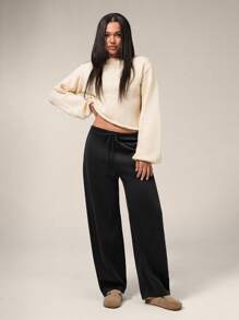 Forever 21 Trang phục nữ Thu Đông trang trọng/Đêm giao thừa/Dáng người cao/Trang phục thiết yếu/Trang phục công sở thường ngày/Quần ống rộng cạp thấp/Giáng sinh/Trang phục nữ mùa hè/Ngày lễ/Trang phục mùa đông dày ấm áp thường ngày/Quần ống rộng cạp thấp co giãn màu đen - màu đen - Xem 4