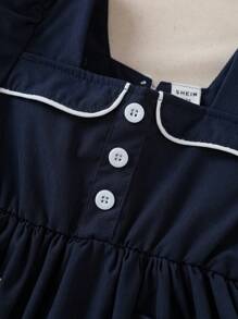 Souflis Souflis 嬰兒女寶寶方領對比綁定釦點休閒連衣裙配帽