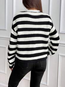 SHEIN LUNE Chaqueta tipo cardigan casual con botones delanteros a rayas, adecuado para el uso diario en otoño/invierno