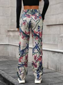 SHEIN EZwear 女士休闲宽松常规腰部迷彩印花牛仔裤，适合所有季节的百搭街头风格 - 彩色 - 查看 2