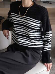 DAZY Suéter holgado de cuello redondo de manga larga con bloques de color y rayas para mujer, ropa de mujer de otoño - Negro - Ver 3