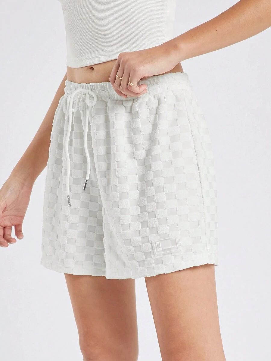 SHEIN EZwear Shorts femininos xadrez casual com cordão na cintura - Branco - Ver 1