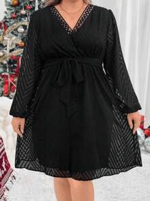 SHEIN CURVE+ Plus Size Elegant Sexy Hollow Out Chiffon Collar Splice Belt Detail Dress Fall Cloth For Women