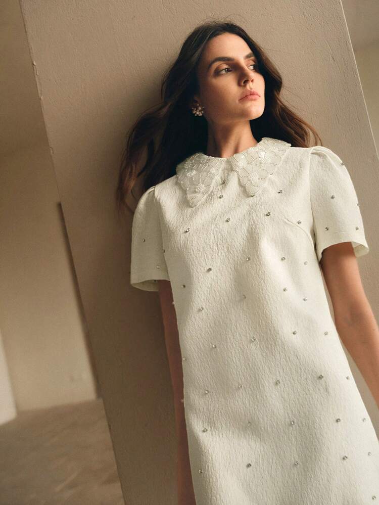 Modna elegancka sukienka retro z kryształkami i okrągłym dekoltem z krótkim rękawem