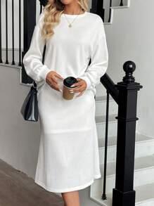 SHEIN LUNE Set de 2 piezas de top de manga larga esponjoso informal y conjunto de falda, conjunto de ropa de otoño - Beis - Ver 3