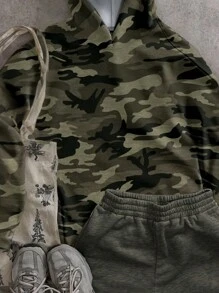 SHEIN EZwear Casual Vintage Camouflage Print Plus Size Long Sleeve Hoodie Sweatshirt, Suitable For Autumn/Winter