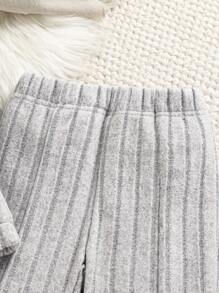 SHEIN 年轻女孩 2 件套服装，带 B 字母刺绣的连帽夹克和喇叭下摆罗纹针织裤，秋冬 - 淺灰色 - 查看 5