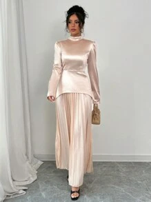 Chiquease 1set Knitted Mock Neck Long Sleeve Top With Split Cuff & Pleated Skirt - Black - View 3