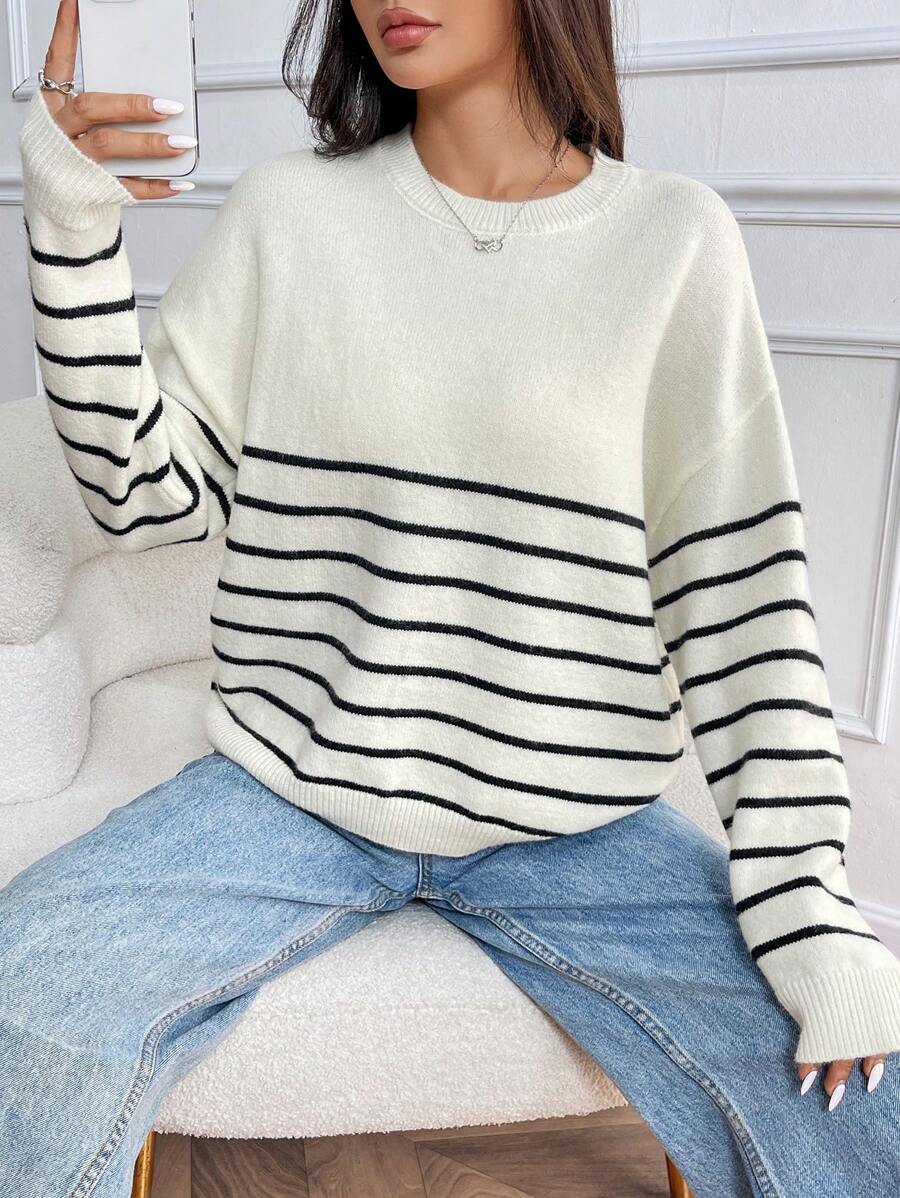 SHEIN LUNE Suéter de cuello redondo con estampado de leopardo en contraste, grueso y cálido para mujer, otoño/invierno - Blanco y Negro - Ver 1