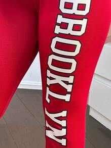 SHEIN Leap Crew Bộ 2 áo thun cổ tròn in chữ thoải mái dễ thương cho bé gái tuổi mới lớn và quần - Đỏ - Xem 4