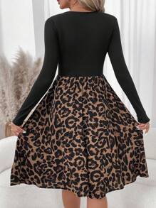 SHEIN Clasi 1 件女士优雅下半豹纹 A 字形阴阳拼接连衣裙 - 彩色 - 查看 2