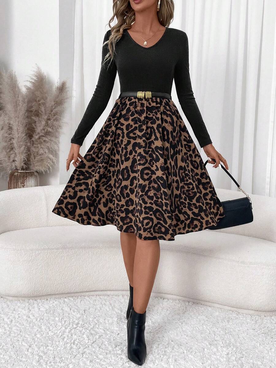 SHEIN Clasi 1 件女士优雅下半豹纹 A 字形阴阳拼接连衣裙 - 彩色 - 查看 1