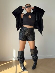 POPSWAY Plus Size Women Letter Print 3/4 PU Leather Shorts - Black - View 4