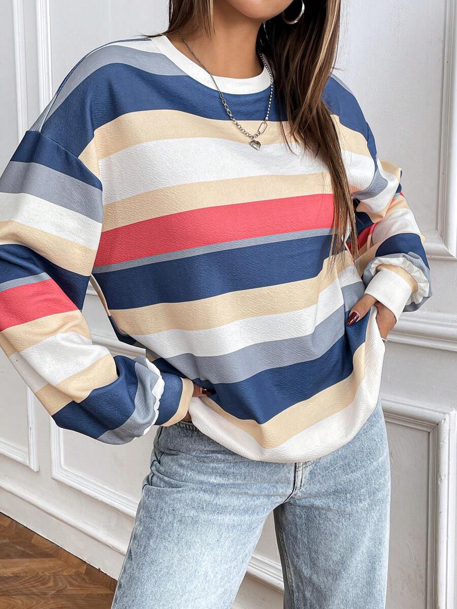 SHEIN LUNE Striped Print Colorblock Round Neck Casual Versatile Long Sleeve Sweatshirt Graduation,Back To School Outfits,Graduation,Teacher Outfits For Women,Back To School Pullover Fall Outfit