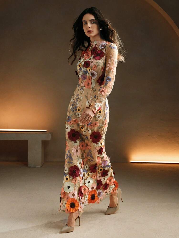 Elegante vestito lungo da donna in rete con ricamo floreale, abito maxi autunnale per donna