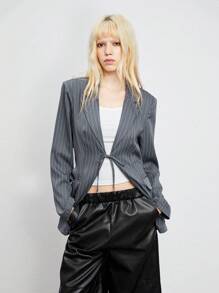 SHEIN Unity 1 buah Jaket Blazer Abu-abu Lengan Panjang Longgar Bergaris dengan Pita, Gaya Elegan untuk Perjalanan ke Kantor, Pakaian Musim Gugur/Dingin untuk Wanita - Grey - View 1