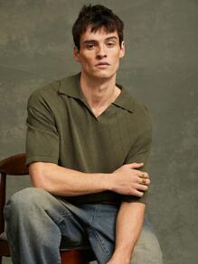 Suéter tipo polo oversize de caída de hombro para hombres