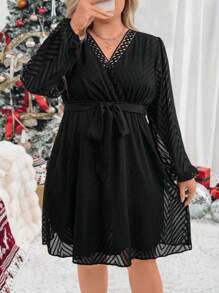 SHEIN CURVE+ Plus Size Elegant Sexy Hollow Out Chiffon Collar Splice Belt Detail Dress Fall Cloth For Women