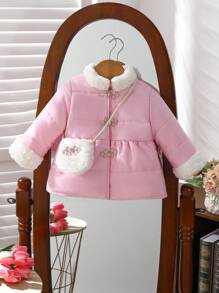 SHEIN Baby Girls' Autumn/Winter Thickened Warm Woven Hanfu-Style Fluffy Collar Jacket, With Cute Fuzzy Bag