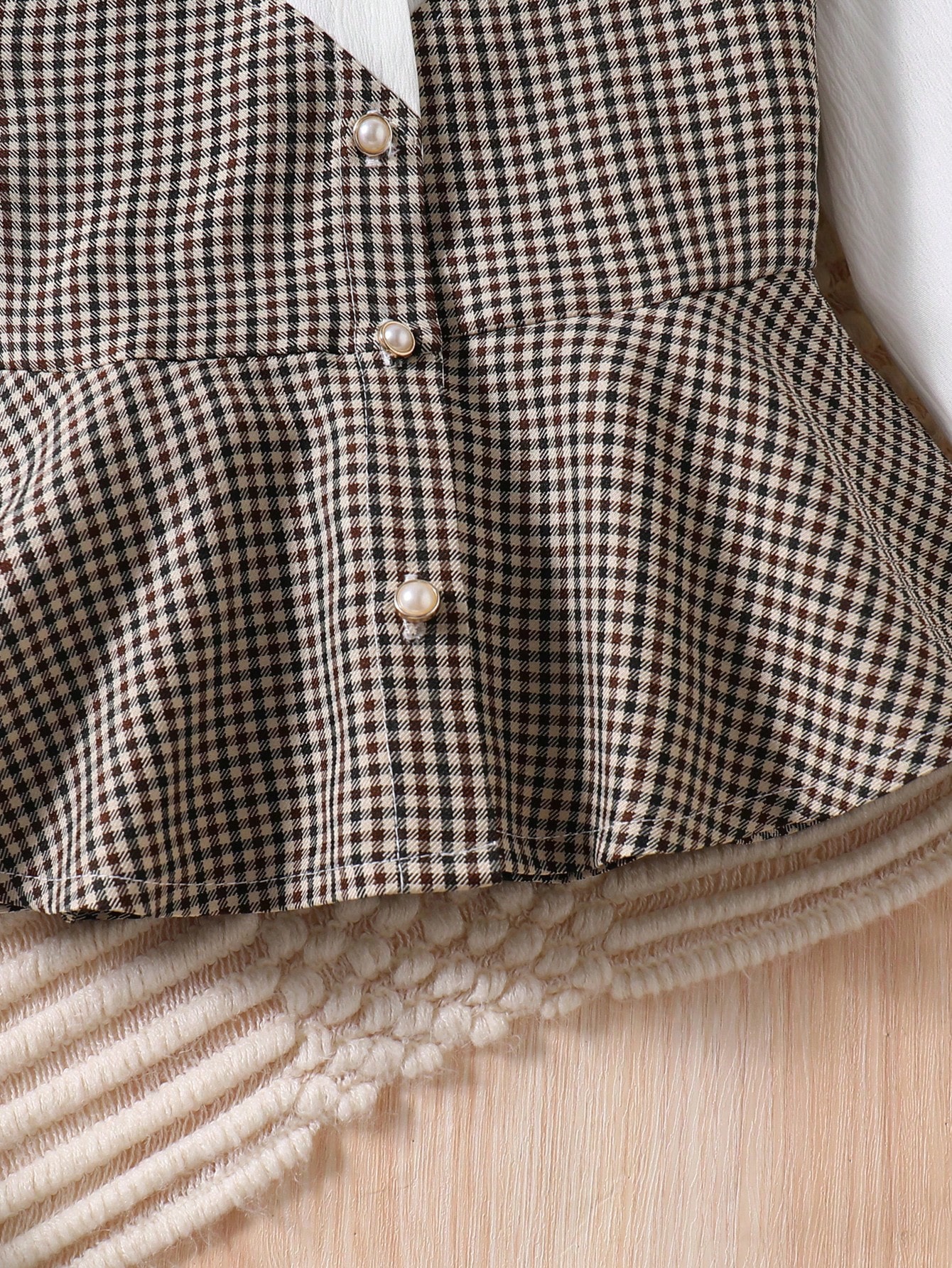 مجموعة قميص كم طويل بياقة مكسرة مع بنطال منسوج مرب...