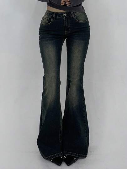 Women Distressed Washed Slim Fit Flared Pocketed Jeans