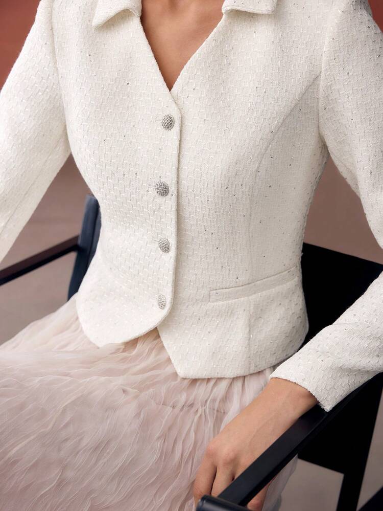 V-COLLAR SINGLE BREASTED PLACKET COAT