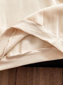 SHEIN 1 件年轻男孩时尚休闲宇航员与星球图案印花羊毛圆领运动衫，秋冬款 - 家庭套装的一部分（爸爸和我），5 件单独出售