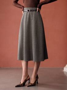 MOTF PREMIUM VÁY XÒE IN HÌNH HOUNDSTOOTH CÓ THẮT LƯNG KHÓA - Cà phê nâu - Xem 8