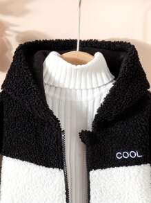 Áo hoodie nhung đen hai mặt cho bé trai Tween Boy có miếng vá lông màu trắng, viền chữ thêu, khóa kéo phía trước và cổ tay áo tương phản, thích hợp làm áo khoác ngoài thường ngày mùa đông, phù hợp cho anh chị em (bán riêng) - màu đen - Xem 3